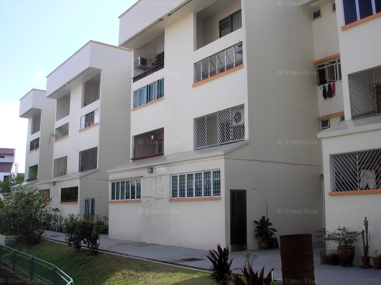 Blk 157 Hougang Street 11 (S)530157 #245782